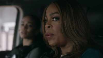 It's Audrey Evans, Carter,
and she's headed your way. - The Rookie: Feds
