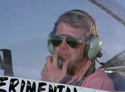 It's Austin's plane. - The Six Million Dollar Man