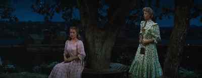 - It's awful quiet here, Julie.
- Yes, it is. - Carousel