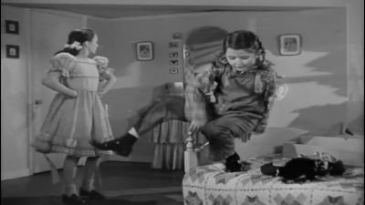 It's awfully cheap material - Mildred Pierce