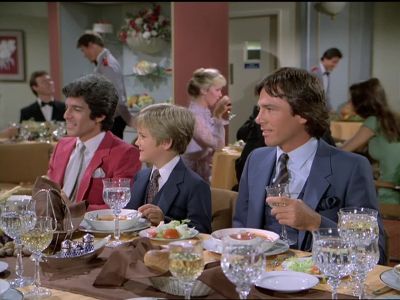 It's beautiful, isn't it? - The Love Boat