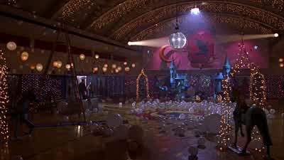 It's beautiful. - Smallville