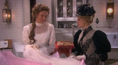 It's beautiful. - Murdoch Mysteries