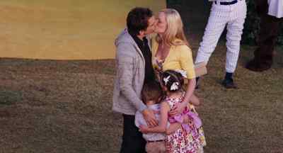 It's so beautiful. - Little Fockers
