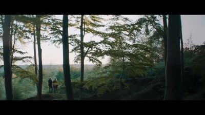  It's beautiful.
- Yes. - War of the Worlds