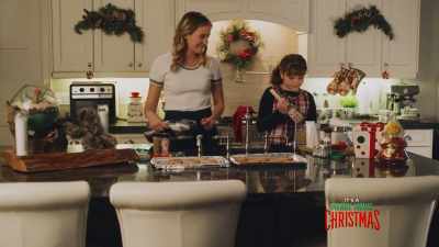 It's been a real long time. - A Very Country Christmas Homecoming