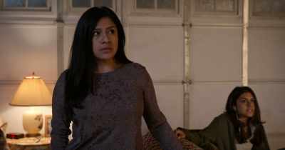 It's been two months.
That sound is making me crazy. - Little America