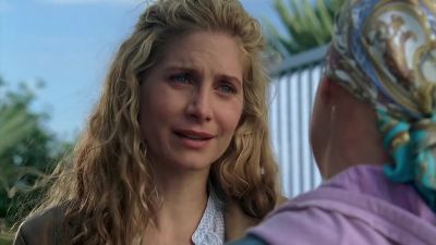 - It's better this way.
- Is this a mistake? - Lost