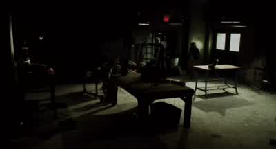 - It's big! - Saw IV