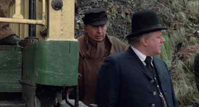 It's broken. The metal
must have crystallised. - Breakheart Pass