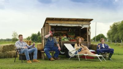 It's bush
party season, boys. - Letterkenny
