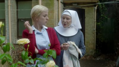 It's called a Peace rose... - Call the Midwife
