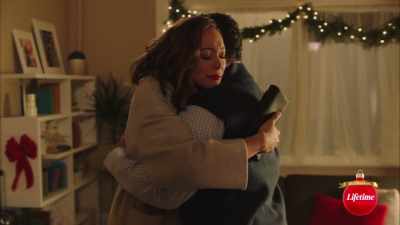 It's Christmas Eve,
magic in the air. - Christmas Unwrapped