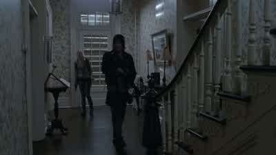 It's so clean. - The Walking Dead