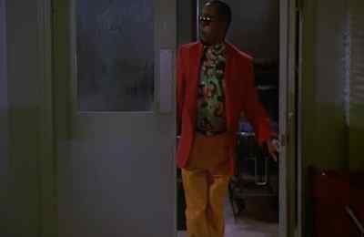 It's clear, come on. Get the gurney. - Weekend at Bernie's II