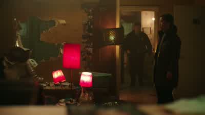 - It's clear. - Peacemaker