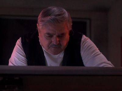 It's coming apart, lad.
I can't do anything else. - Star Trek: The Next Generation