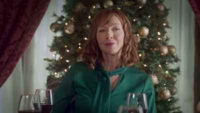 It's so cute, my half sister
is trying so hard to impress us. - The Case of the Christmas Diamond