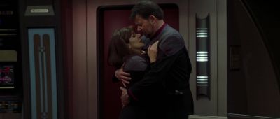 It's Data - Star Trek: Nemesis