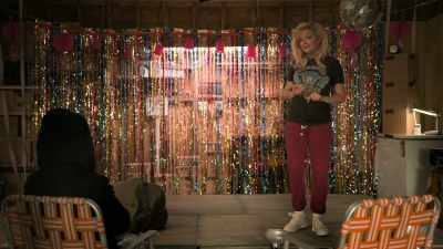 It's to dazzle, - On Becoming a God in Central Florida