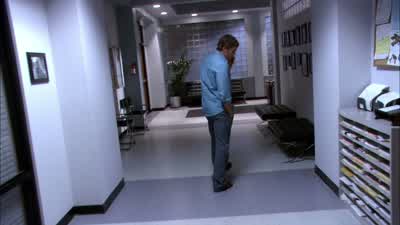 - It's Deb. - Dexter
