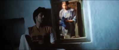 It's done. Anything else?
The sewing machine is threaded. - Sui Dhaaga - Made in India