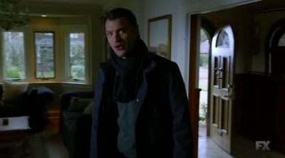 It's Dr. Goodweather from the Centres for Disease Control. - The Strain