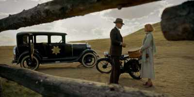 - It's dry. - Damnation