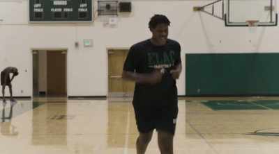 It's so easy to do the wrong thing. - Last Chance U: Basketball
