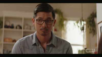 IT'S EVEN SCARIER WHEN
SHE DOESN'T SAY ANYTHING. - Kung Fu