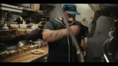 It's fast, it's busy, and it's little. - Street Food: USA