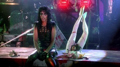 It's faster and it's aggressive and it's rebellious - The Decline of Western Civilization Part II: The Metal Years