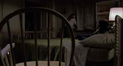 It's freezing in here. - The Amityville Horror