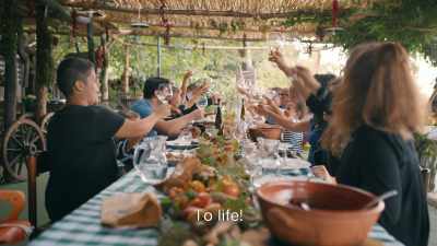 It's frustrating to see him
do it like this with ease - Stanley Tucci: Searching for Italy