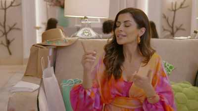 It's funny because
I had a few people, - The Real Housewives of Dubai