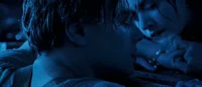 It's getting quiet. - Titanic