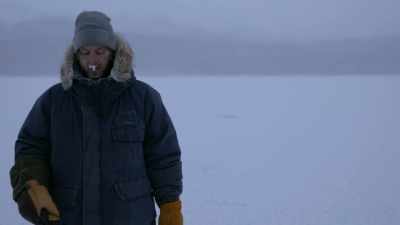 "It's getting too dark,
it's time to come back home." - Life Below Zero: Next Generation