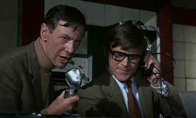 It's getting too much for me. - Quatermass and the Pit