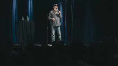 It's gonna be great.
And we're gonna pay robots - David Cross: Oh Come On