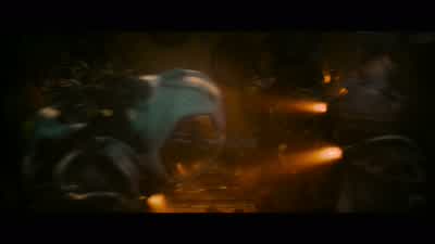 It's gonna implode. - Meg 2: The Trench