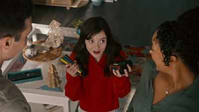 It's gonna look like
Christmas exploded! - Scouting for Christmas