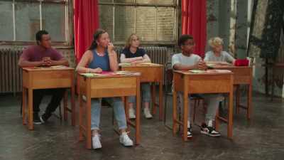 It's good to train, to eat well,
but it's about not having extremes. - Naked Education