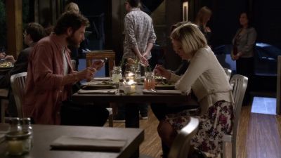 IT'S GOT GREAT BONES. - Pretty Little Liars