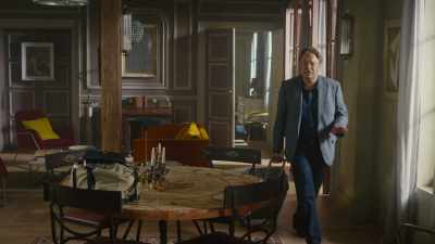 It's got six tables,
the chef's a genius, - Murder in Provence