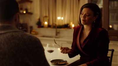 - It's great. Mmm, I'm getting - Mom's Christmas Boyfriend
