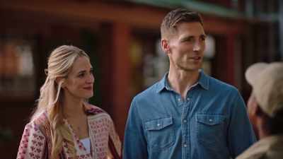 It's so great that
she's done so well - A Safari Romance