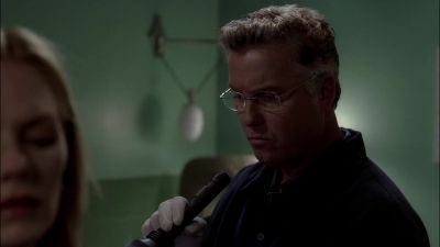 It's hair dye. - CSI: Crime Scene Investigation