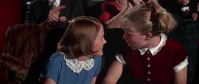 - It's him, isn't it?
- Of course. - The World of Henry Orient