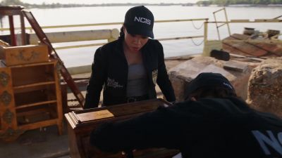 It's hollow. - NCIS: New Orleans
