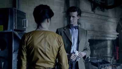 It's hot. - Doctor Who